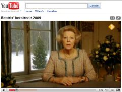 Koningin Beatrix in kersttoespraak: 'Virtuele ontmoetingen op internet maken ons afstandelijk' 